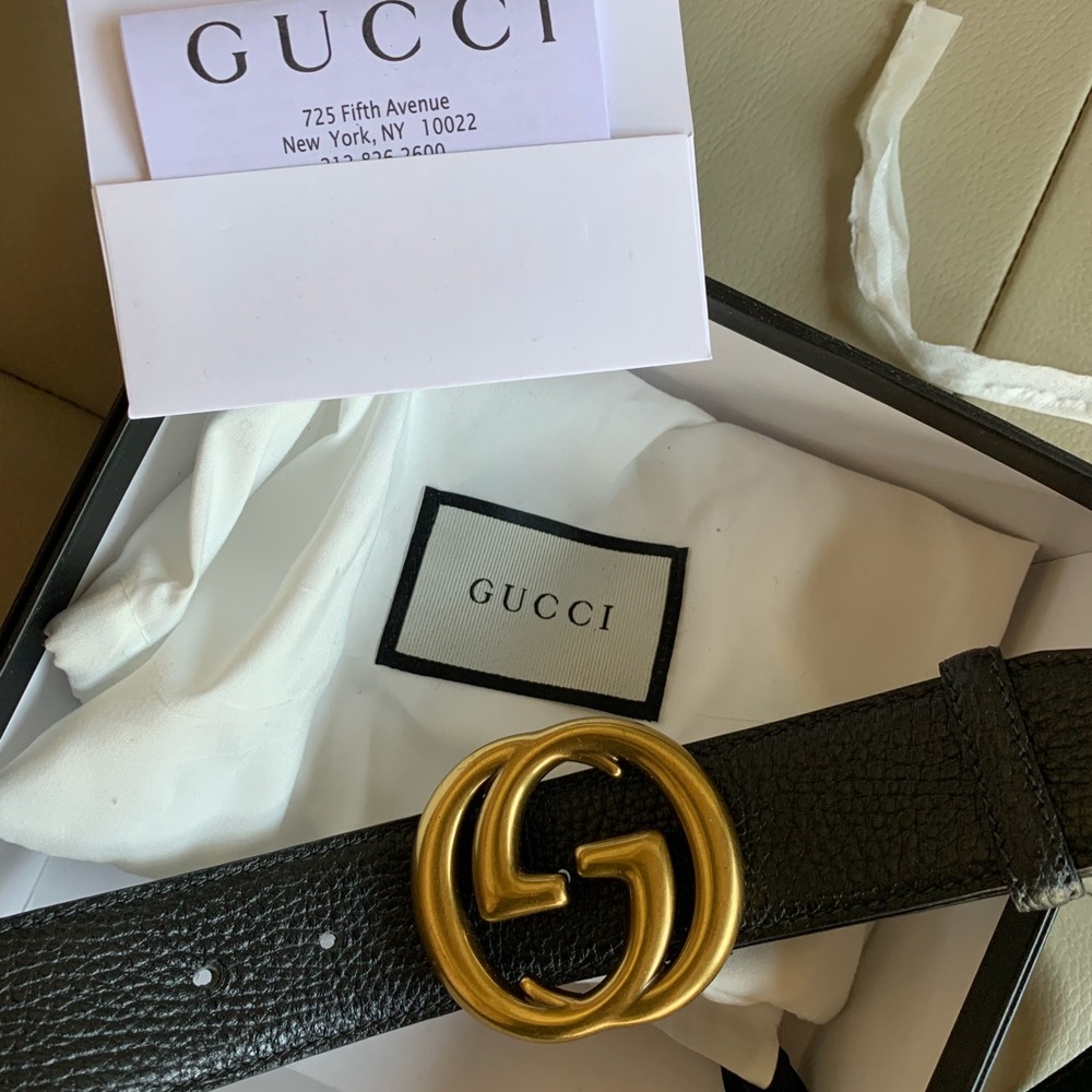 Men’s wide leather Gucci belt